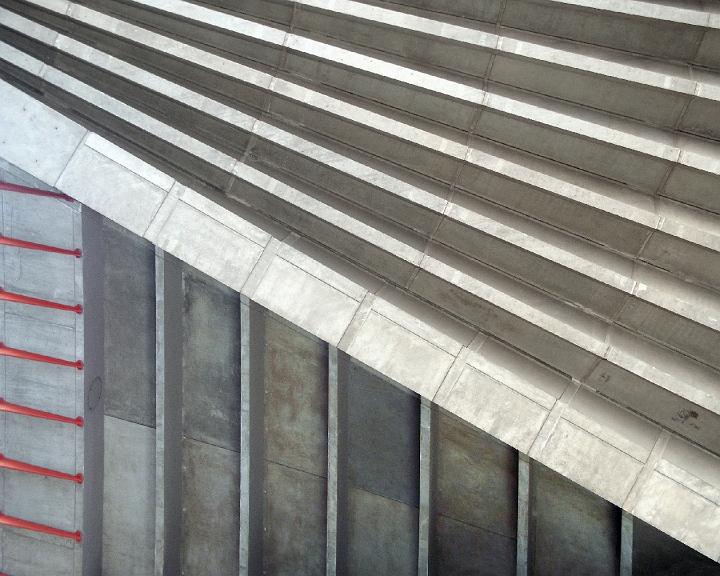 1804-red_ladder.jpg - Red Ladder - 2008